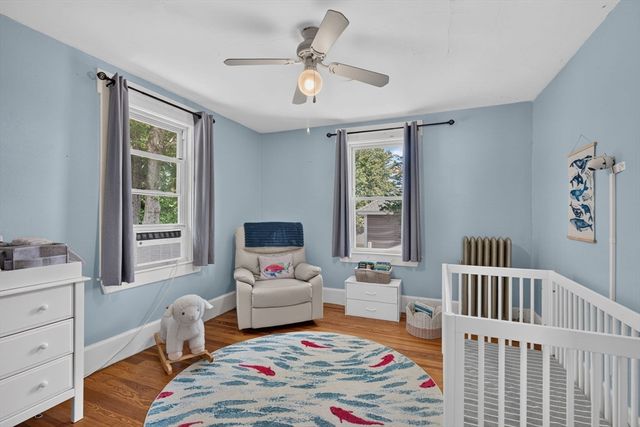 204 Parkview Ave, Lowell, MA 01852