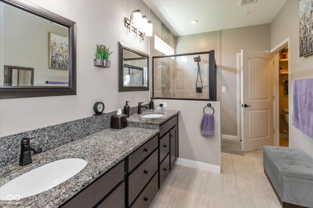 6304 W Cedar Chase Drive, Mccordsville, IN 46055