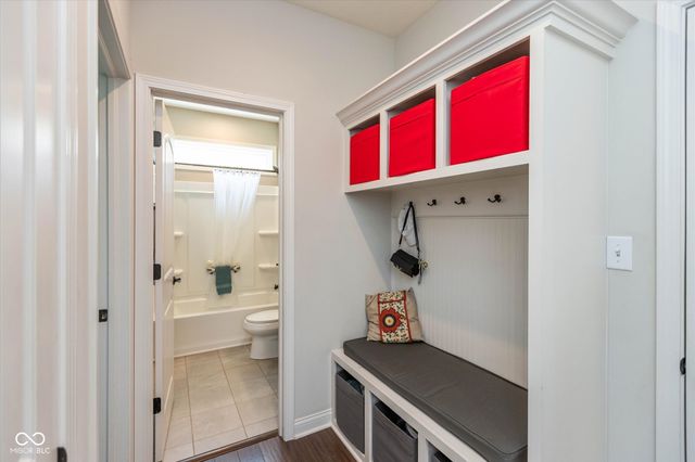6304 W Cedar Chase Drive, Mccordsville, IN 46055