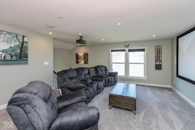 6304 W Cedar Chase Drive, Mccordsville, IN 46055
