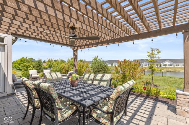 6304 W Cedar Chase Drive, Mccordsville, IN 46055