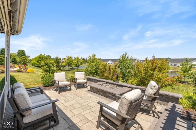 6304 W Cedar Chase Drive, Mccordsville, IN 46055