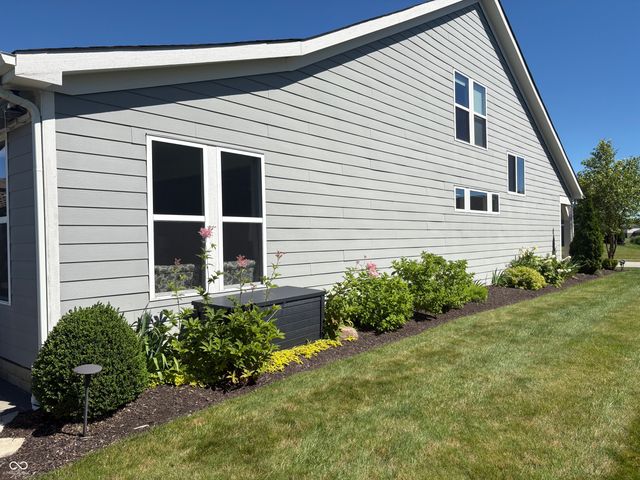 6304 W Cedar Chase Drive, Mccordsville, IN 46055