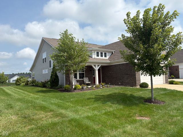 6304 W Cedar Chase Drive, Mccordsville, IN 46055