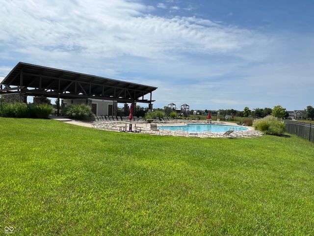 6304 W Cedar Chase Drive, Mccordsville, IN 46055