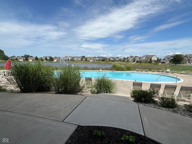 6304 W Cedar Chase Drive, Mccordsville, IN 46055