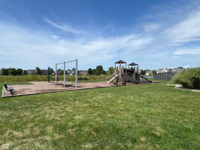 6304 W Cedar Chase Drive, Mccordsville, IN 46055