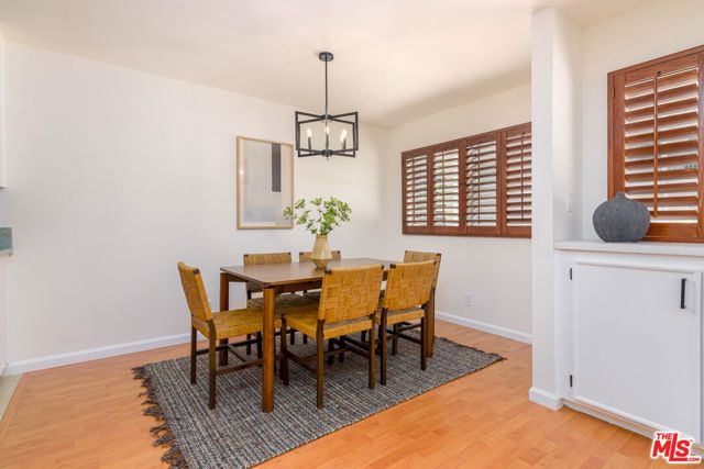 277 Pleasant Street 102, Pasadena, CA 91101