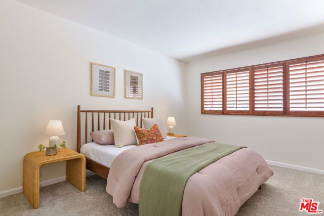 277 Pleasant Street 102, Pasadena, CA 91101