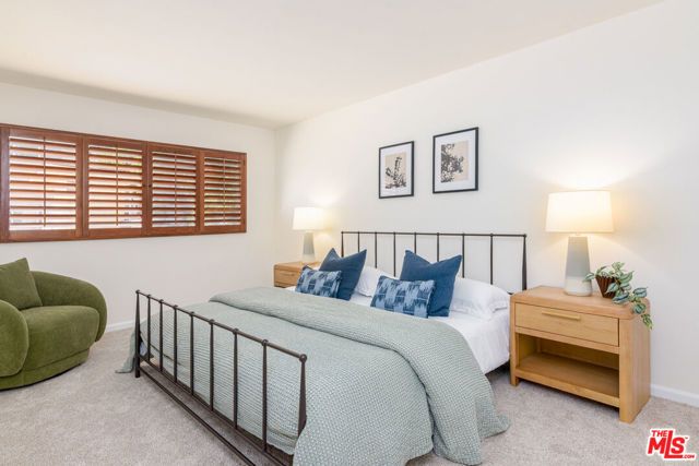 277 Pleasant Street 102, Pasadena, CA 91101