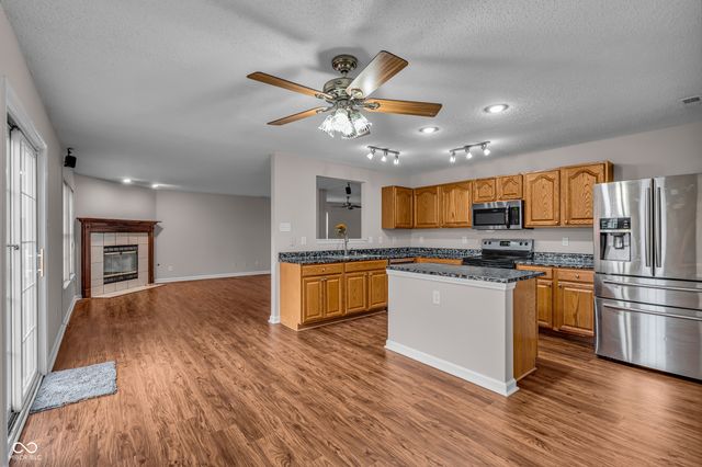 10392 Cotton Blossom Drive, Fishers, IN 46038