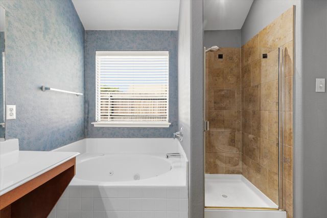 1113 Grand National Boulevard, Fort Worth, TX 76179