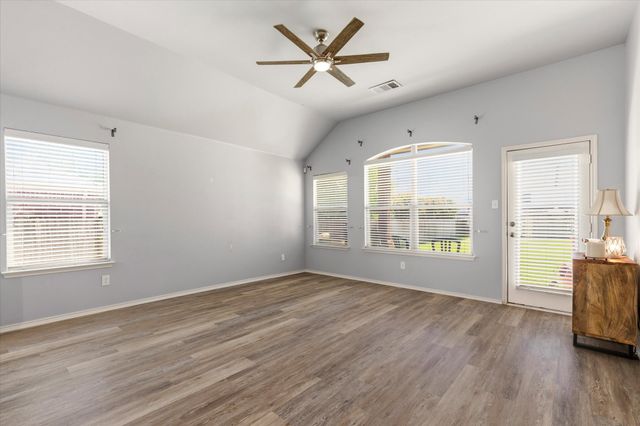 1113 Grand National Boulevard, Fort Worth, TX 76179