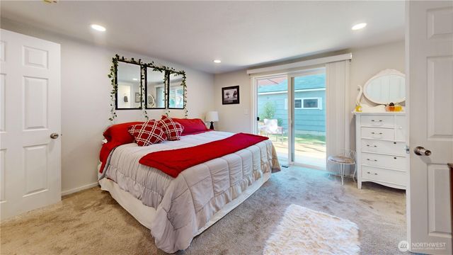 521 E Magnolia Avenue, Burlington, WA 98233