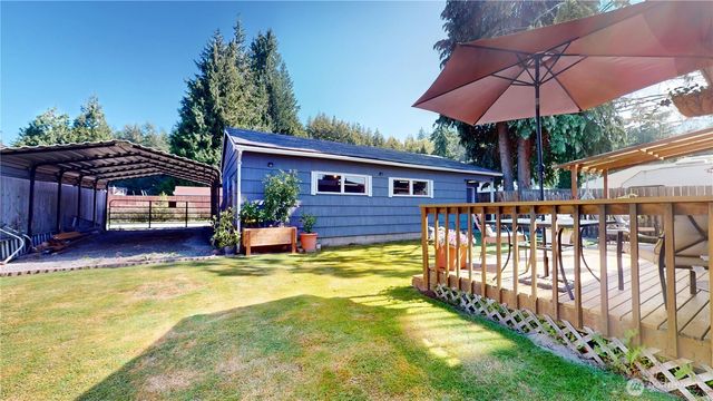 521 E Magnolia Avenue, Burlington, WA 98233