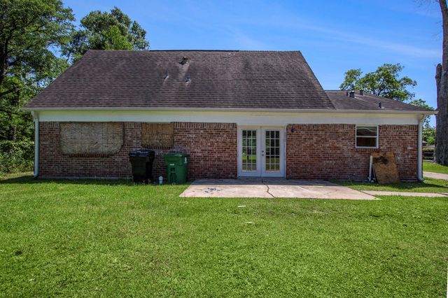 9013 Burl Street, Houston, TX 77028