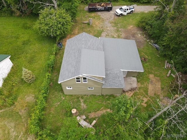 429 Dawn Avenue, Evans, NY 14006