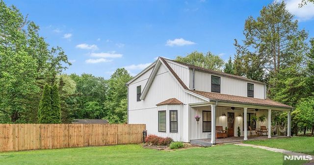 55 Cripplebush, Old Tappan, NJ 07675