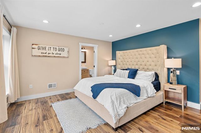 55 Cripplebush, Old Tappan, NJ 07675