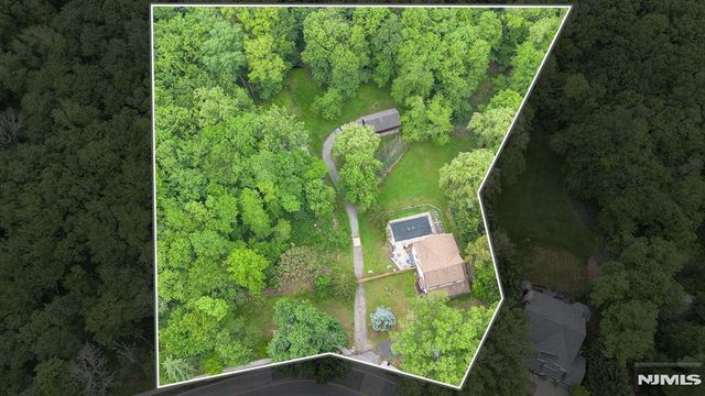 55 Cripplebush, Old Tappan, NJ 07675