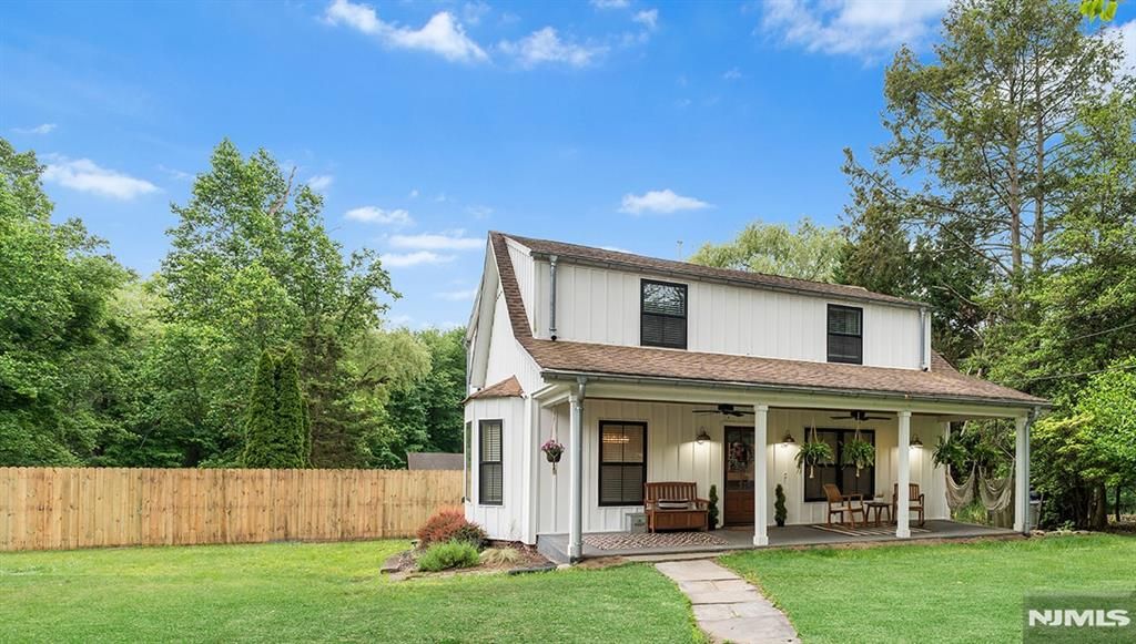 55 Cripplebush, Old Tappan, NJ 07675