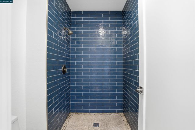 2560 Oak Rd 122, Walnut Creek, CA 94597