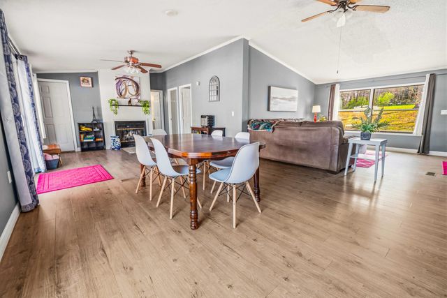 1126 Stonegate Drive, Burnside, KY 42519