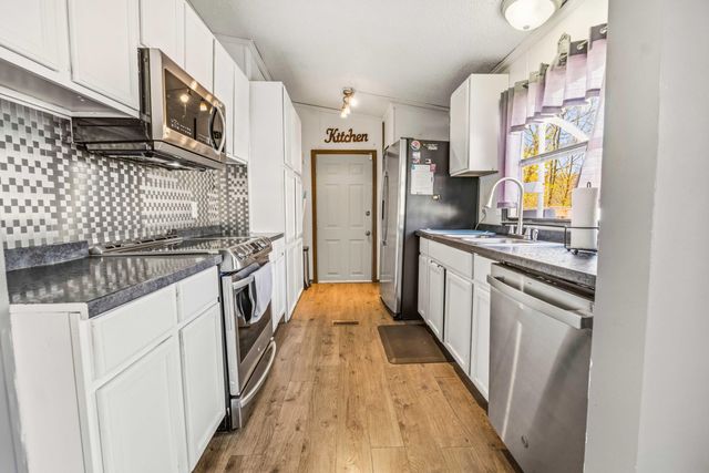 1126 Stonegate Drive, Burnside, KY 42519