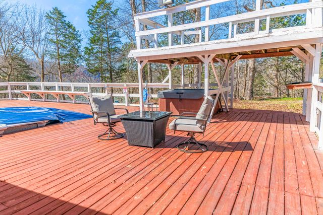 1126 Stonegate Drive, Burnside, KY 42519