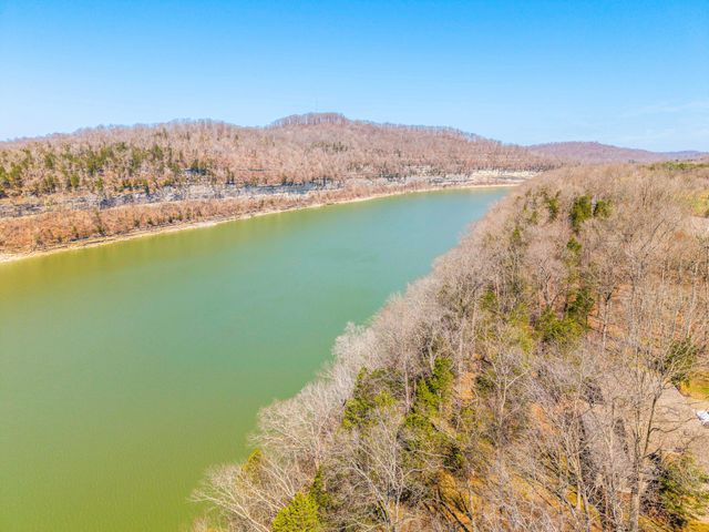 1126 Stonegate Drive, Burnside, KY 42519