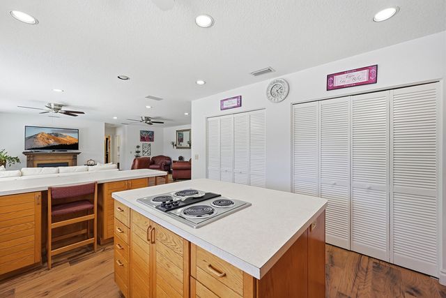 370 SE 13th Avenue, Pompano Beach, FL 33060