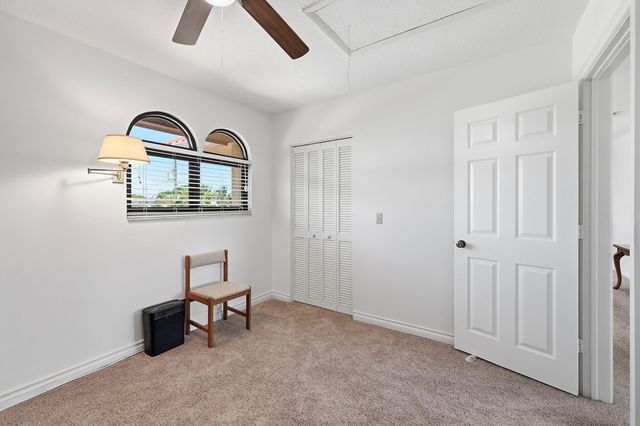 370 SE 13th Avenue, Pompano Beach, FL 33060