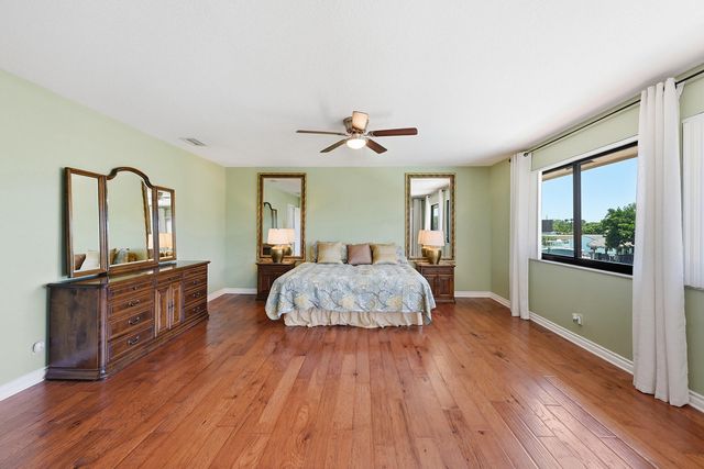 370 SE 13th Avenue, Pompano Beach, FL 33060