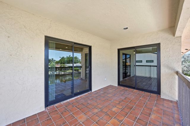 370 SE 13th Avenue, Pompano Beach, FL 33060
