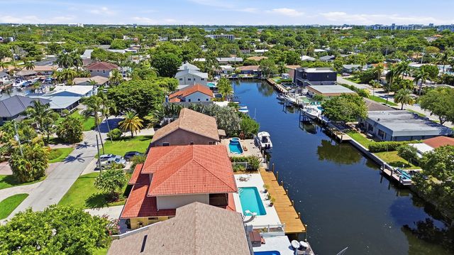 370 SE 13th Avenue, Pompano Beach, FL 33060