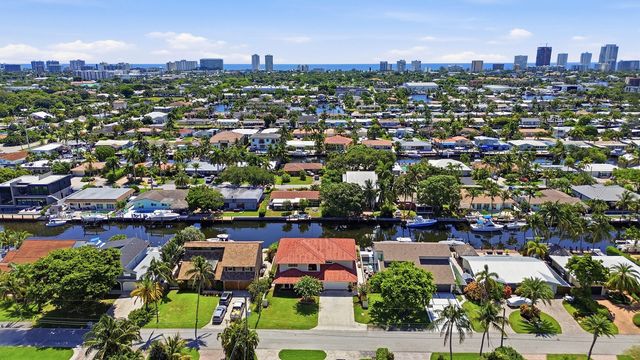 370 SE 13th Avenue, Pompano Beach, FL 33060