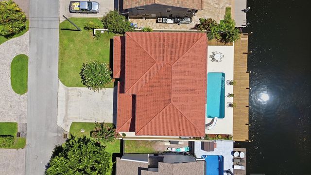 370 SE 13th Avenue, Pompano Beach, FL 33060