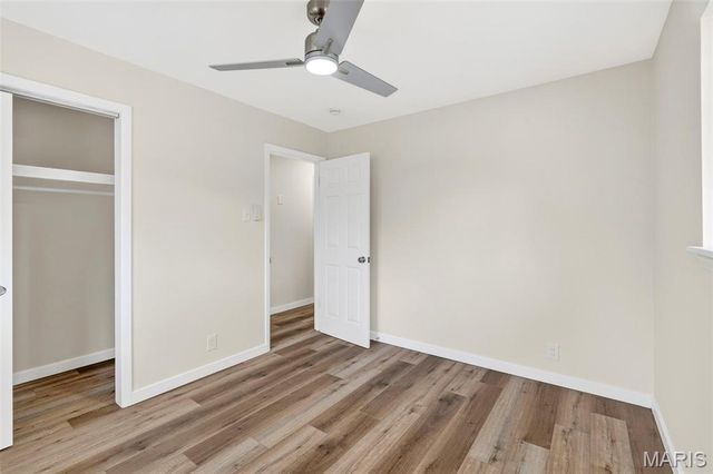 8630 North Avenue, St John, MO 63114