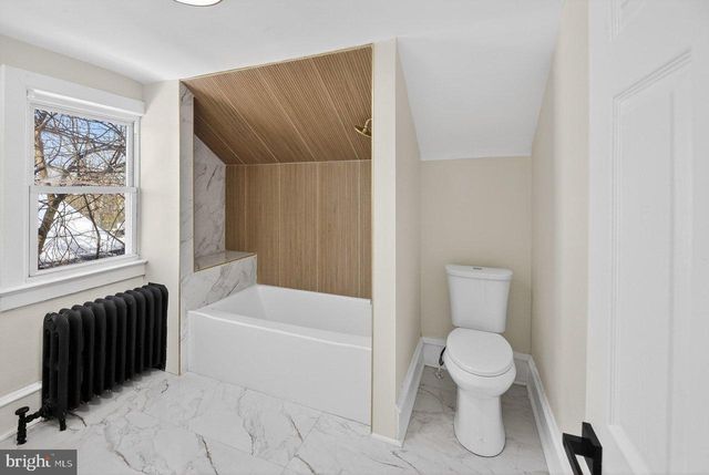 36 E PARK AVE, Lindenwold, NJ 08021