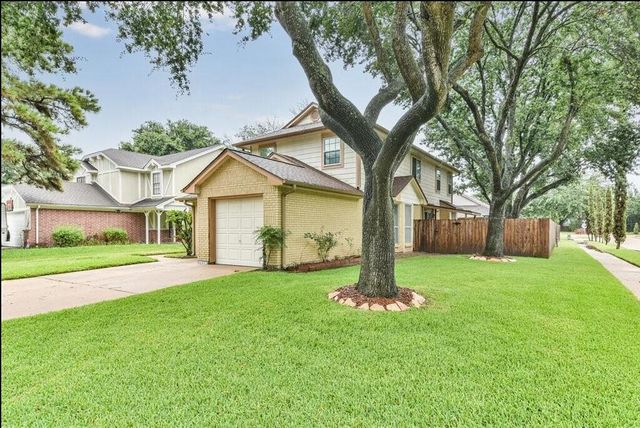 10327 Brickyard Court, Houston, TX 77041