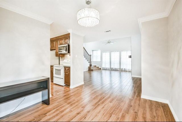 10327 Brickyard Court, Houston, TX 77041