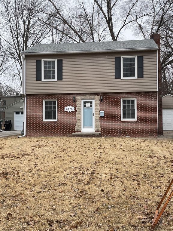 3815 Clinton Avenue, Des Moines, IA 50310