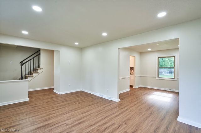 4368 Norona Drive, Cuyahoga Falls, OH 44224