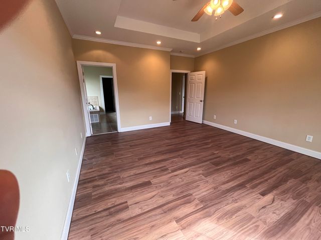 400 Highland Church Road, Johnson City, TN 37615