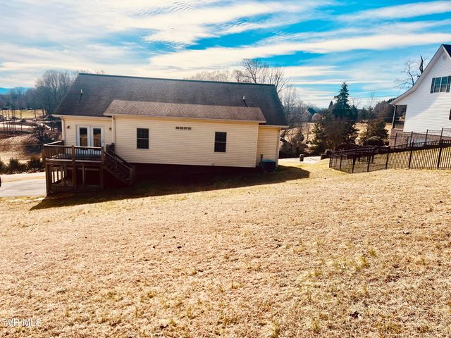 400 Highland Church Road, Johnson City, TN 37615