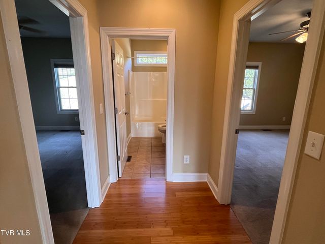 400 Highland Church Road, Johnson City, TN 37615