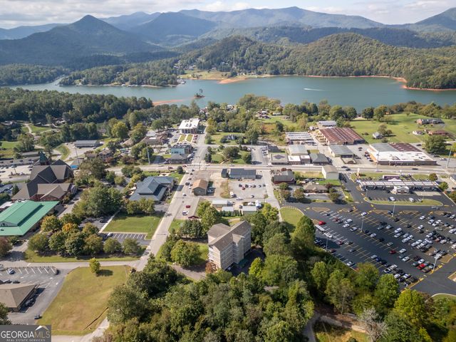 121 N River Street 3A, Hiawassee, GA 30546