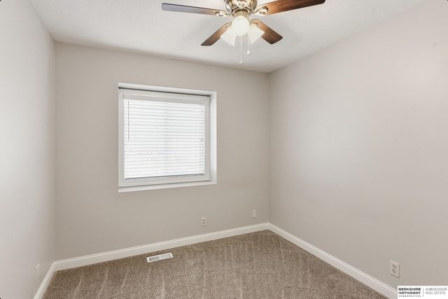 3413 S 152 Street, Omaha, NE 68144