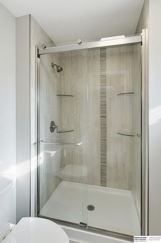 3413 S 152 Street, Omaha, NE 68144