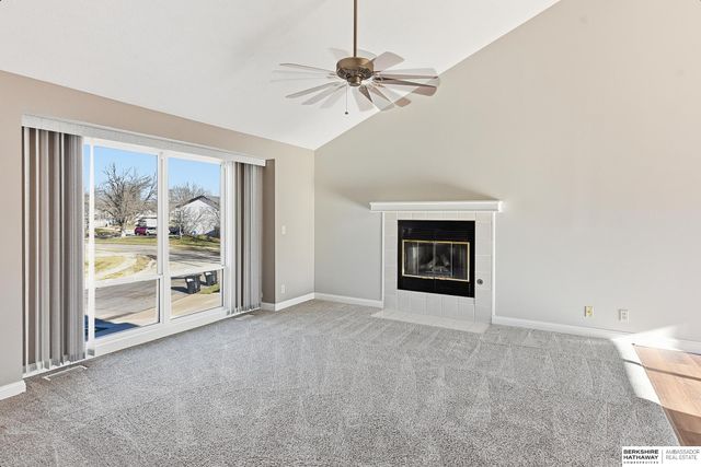 3413 S 152 Street, Omaha, NE 68144